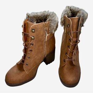 Falls Creek NWOT Sz 9 - Faux Fur Lace Up Ankle Booties - 2.75” Heel